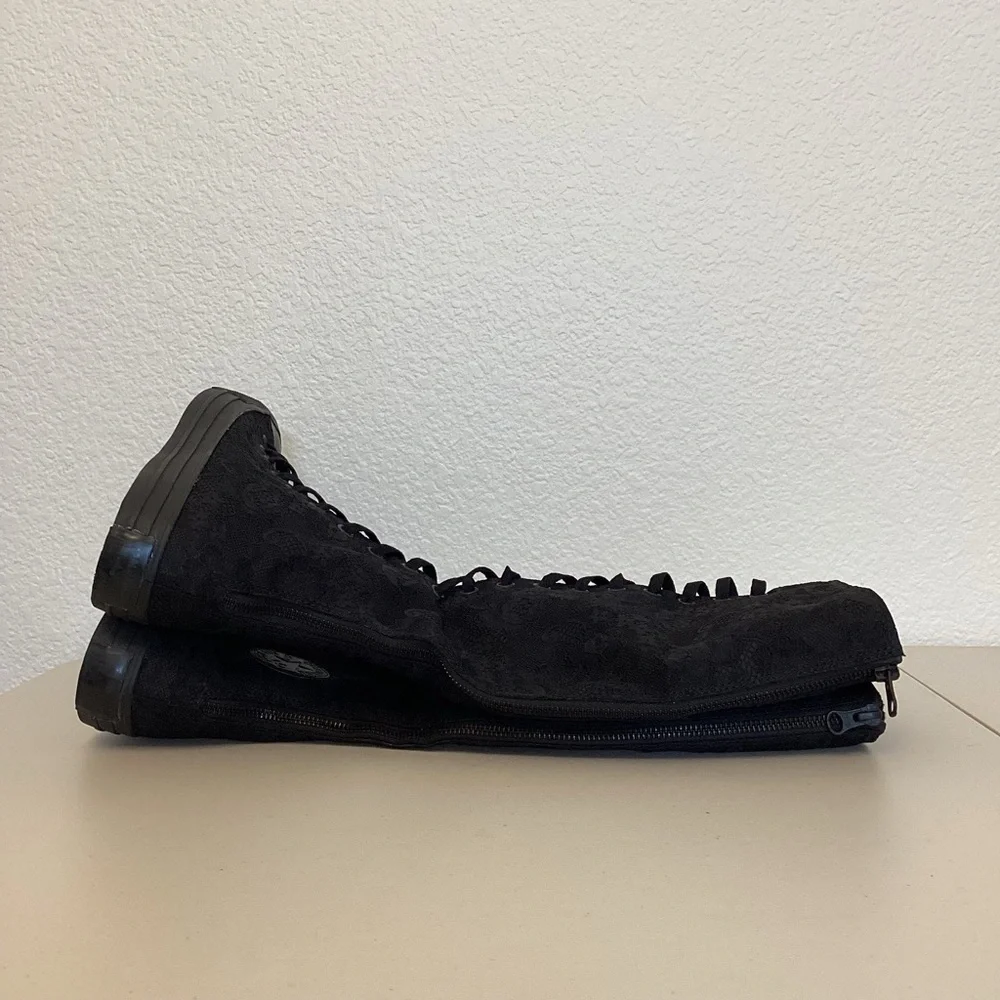 Converse Women’s 11 / Mens 9 NWOT Chuck Taylor All Star Tall Lace Black Sneakers